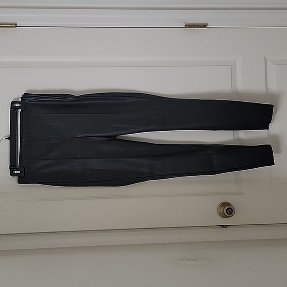 Zara Size M Black Faux Leather Leggings / Skinny Pants, NEW with Tag - Picture 12 of 15